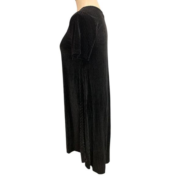 Size XS LulaRoe Elegant Carly Dress Black Ribbed Velour Hi Lo Hem - Picture 5 of 8